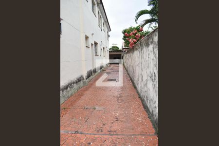 Apartamento para alugar com 60m², 2 quartos e 1 vagaCorredor de Garagem