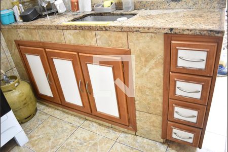 Apartamento para alugar com 60m², 2 quartos e 1 vagaCozinha - Armário