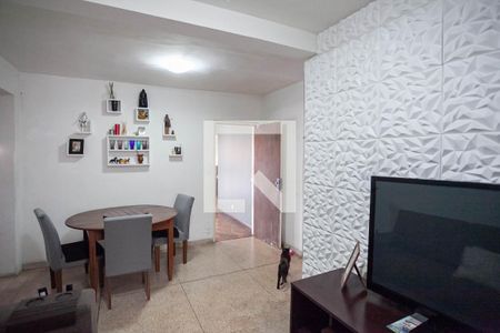 Sala 2 de casa à venda com 3 quartos, 180m² em Santa Terezinha, Belo Horizonte