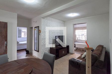 Sala 2 de casa à venda com 3 quartos, 180m² em Santa Terezinha, Belo Horizonte