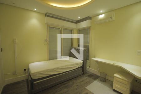 Apartamento para alugar com 650m², 3 quartos e 4 vagasQuarto