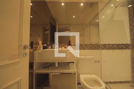 Apartamento para alugar com 650m², 3 quartos e 4 vagasBanheiro 1