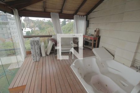 Apartamento para alugar com 650m², 3 quartos e 4 vagasJacuzzi