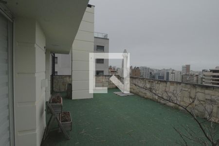 Apartamento para alugar com 650m², 3 quartos e 4 vagasÁrea externa