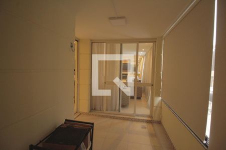 Apartamento para alugar com 650m², 3 quartos e 4 vagasEscritório 1