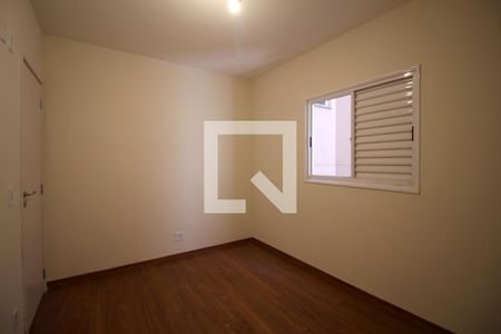 Quarto 2 de apartamento para alugar com 2 quartos, 56m² em Vila Odin, Sorocaba