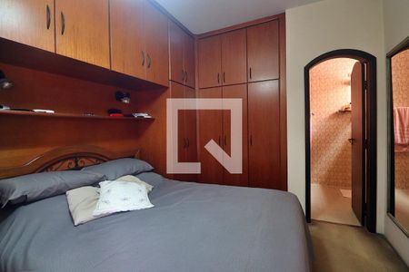 Quarto 1 - Suíte de casa à venda com 3 quartos, 226m² em Campestre, Santo André