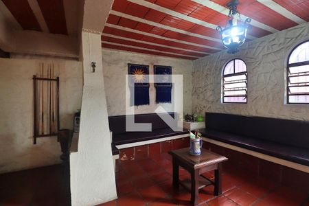 Casa à venda com 226m², 3 quartos e 2 vagasSalão de Festas