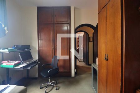 Casa à venda com 226m², 3 quartos e 2 vagasQuarto 3