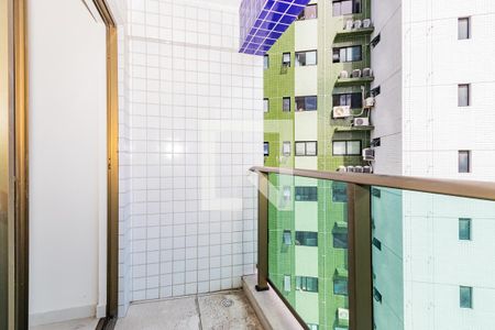 Varanda de apartamento para alugar com 2 quartos, 52m² em Aflitos, Recife