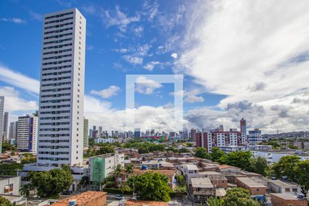 Vista da varanda de apartamento para alugar com 2 quartos, 52m² em Aflitos, Recife