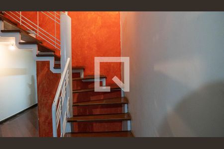 Escada de casa à venda com 3 quartos, 168m² em Tatuapé, São Paulo