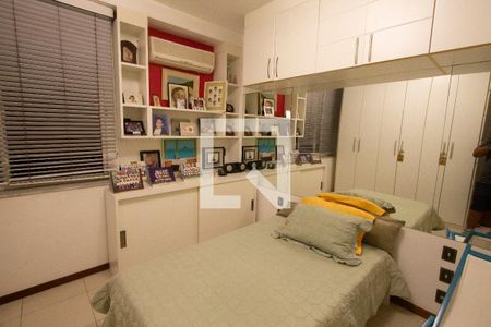 Apartamento à venda com 300m², 5 quartos e 2 vagasQuarto 3