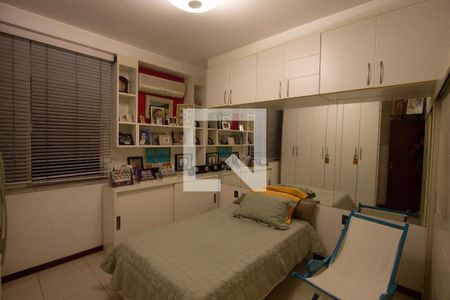 Apartamento à venda com 300m², 5 quartos e 2 vagasQuarto 3