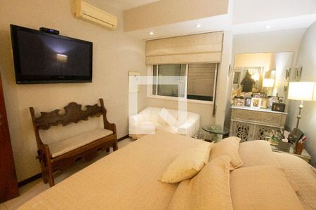 Apartamento à venda com 300m², 5 quartos e 2 vagasQuarto Suíte 1