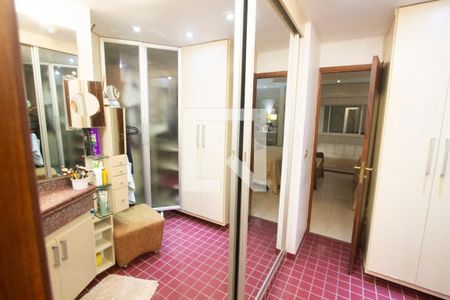 Apartamento à venda com 300m², 5 quartos e 2 vagasBanheiro da Suíte 1