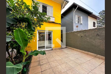 Casa à venda com 198m², 4 quartos e 2 vagasQuintal