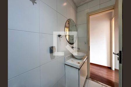 Casa à venda com 198m², 4 quartos e 2 vagasBanheiro Social