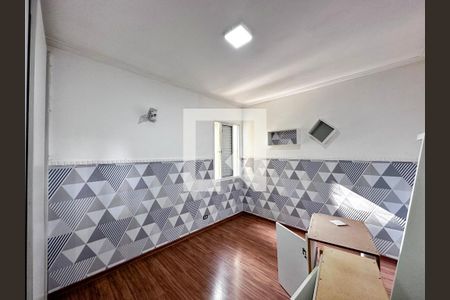 Casa à venda com 198m², 4 quartos e 2 vagasQuarto 2