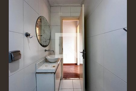 Casa à venda com 198m², 4 quartos e 2 vagasBanheiro Social