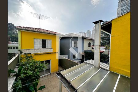 Casa à venda com 198m², 4 quartos e 2 vagasVista Quintal