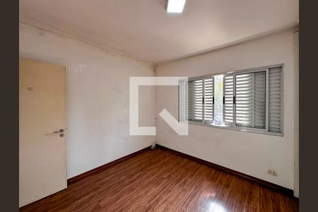 Casa à venda com 198m², 4 quartos e 2 vagasQuarto 3