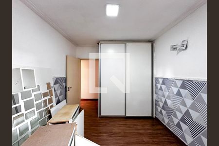 Casa à venda com 198m², 4 quartos e 2 vagasQuarto 2