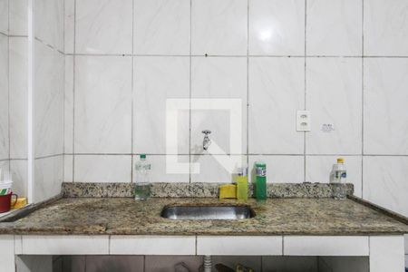 Casa para alugar com 70m², 2 quartos e sem vagaCozinha