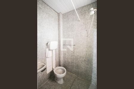 Casa para alugar com 70m², 2 quartos e sem vagaBanheiro