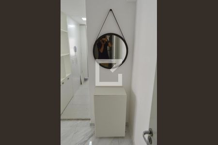 Hall de entrada de apartamento para alugar com 2 quartos, 64m² em Pechincha, Rio de Janeiro