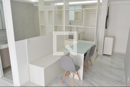 Sala de apartamento para alugar com 2 quartos, 64m² em Pechincha, Rio de Janeiro
