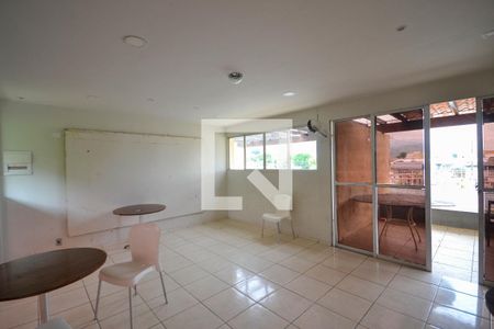 Apartamento para alugar com 54m², 2 quartos e 1 vaga Apartamento para alugar com 54m², 2 quartos e 1 vagaÁrea comum - Salão de festas