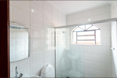 Casa à venda com 804m², 12 quartos e 3 vagasBanheiro da Suíte 2 Casa 1