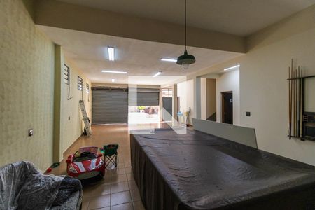 Casa à venda com 1000m², 2 quartos e sem vagaSalão de Festas