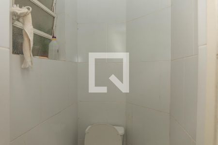 Apartamento à venda com 82m², 2 quartos e sem vaga Apartamento à venda com 82m², 2 quartos e sem vagaBanheiro 2