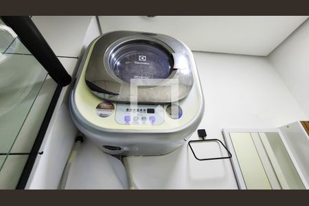 Banheiro de apartamento para alugar com 1 quarto, 26m² em Bethaville I, Barueri