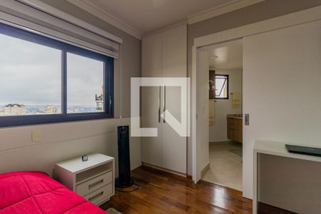 Apartamento à venda com 244m², 3 quartos e 4 vagasSuíte 2