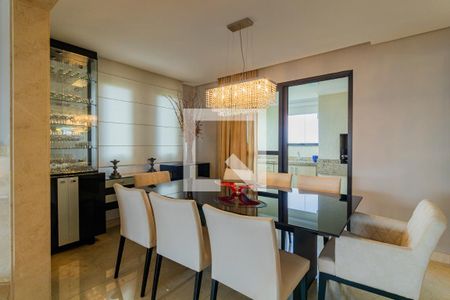 Apartamento à venda com 244m², 3 quartos e 4 vagasSala