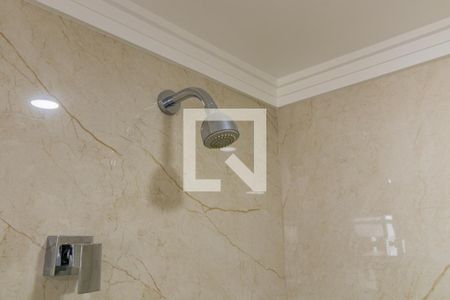 Apartamento à venda com 244m², 3 quartos e 4 vagasBanheiro da Suíte 2