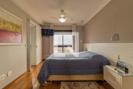 Apartamento à venda com 244m², 3 quartos e 4 vagasSuíte 1