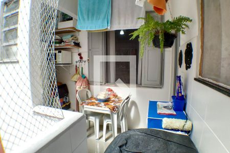 Apartamento à venda com 78m², 2 quartos e sem vagaÁrea de Serviço
