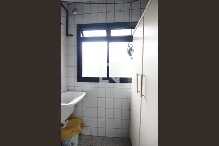 Apartamento para alugar com 74m², 3 quartos e 1 vagaCozinha e Área de Serviço