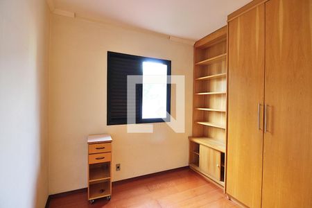 Apartamento para alugar com 74m², 3 quartos e 1 vagaQuarto 3