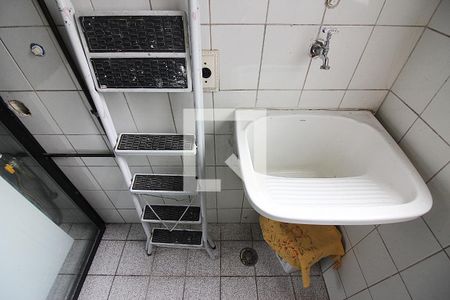 Apartamento para alugar com 74m², 3 quartos e 1 vagaCozinha e Área de Serviço