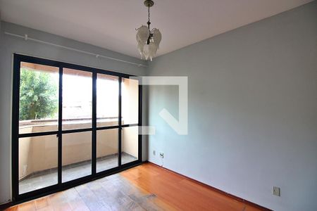 Sala de apartamento para alugar com 3 quartos, 74m² em Vila Mariza, São Bernardo do Campo