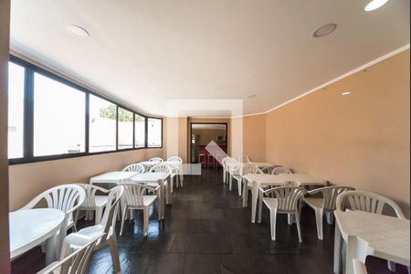 Apartamento para alugar com 74m², 3 quartos e 1 vagaÁrea comum - Salão de festas