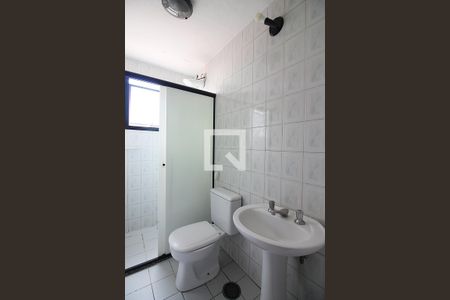 Apartamento para alugar com 74m², 3 quartos e 1 vagaQuarto 1 - Suíte Banheiro