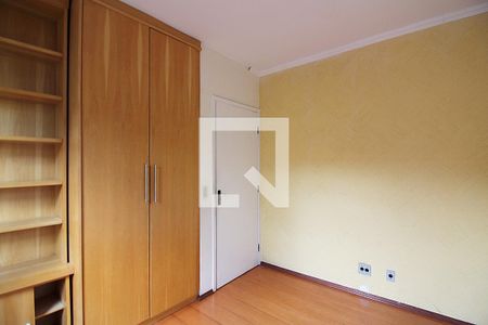 Apartamento para alugar com 74m², 3 quartos e 1 vagaQuarto 3