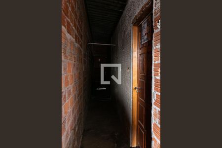 Casa à venda com 77m², 2 quartos e sem vagaEntrada do Apartamento