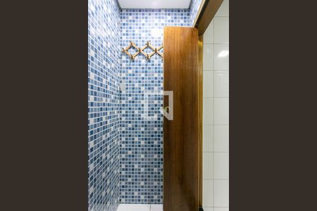 Casa à venda com 77m², 2 quartos e sem vagaBanheiro